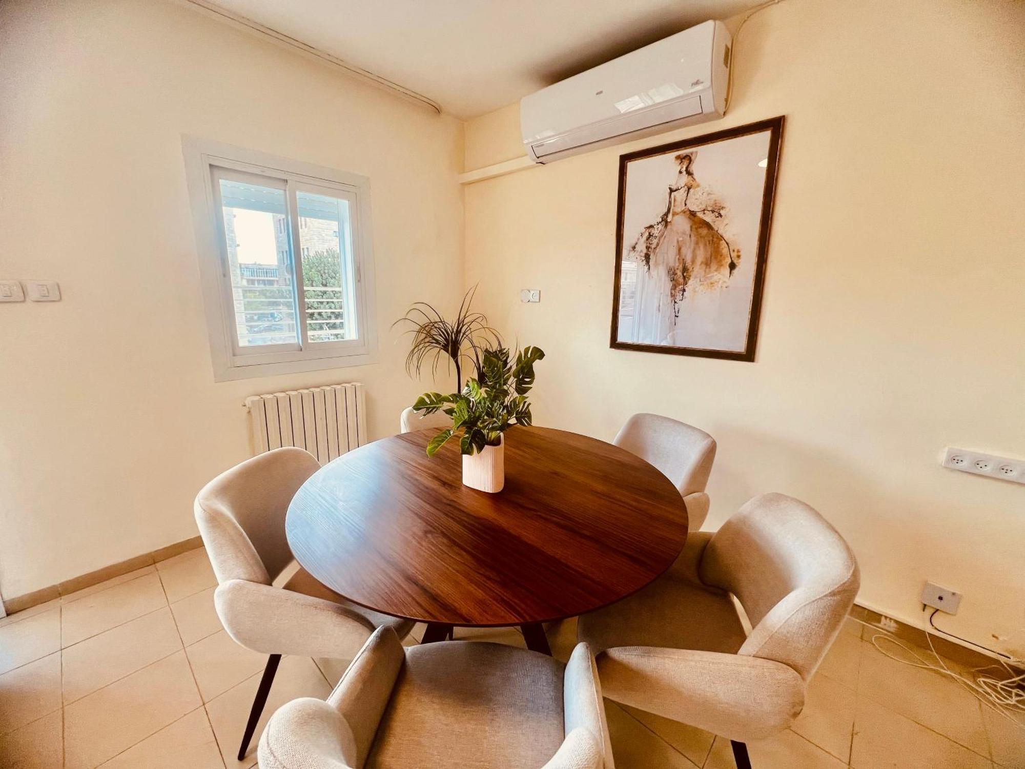In Rehavia Apartment Jerusalem